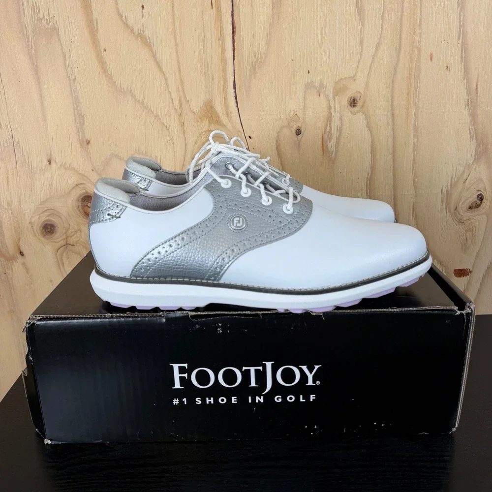 FootJoy Traditions Golf Shoes Womens 9 White Silver New Spikeless Waterproof